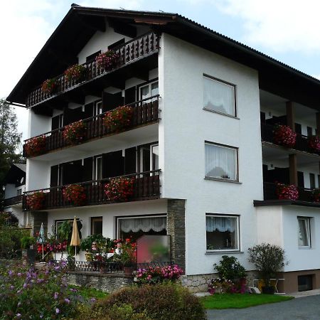 Gaestehaus Karawankenblick Apartment Дроболах ам Фаакерзее Екстериор снимка