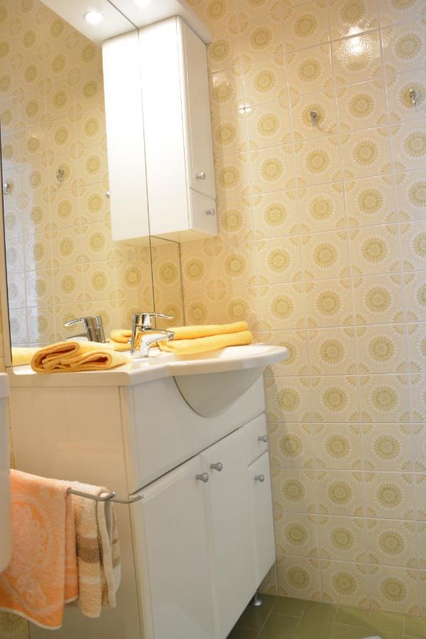 Gaestehaus Karawankenblick Apartment Дроболах ам Фаакерзее Екстериор снимка