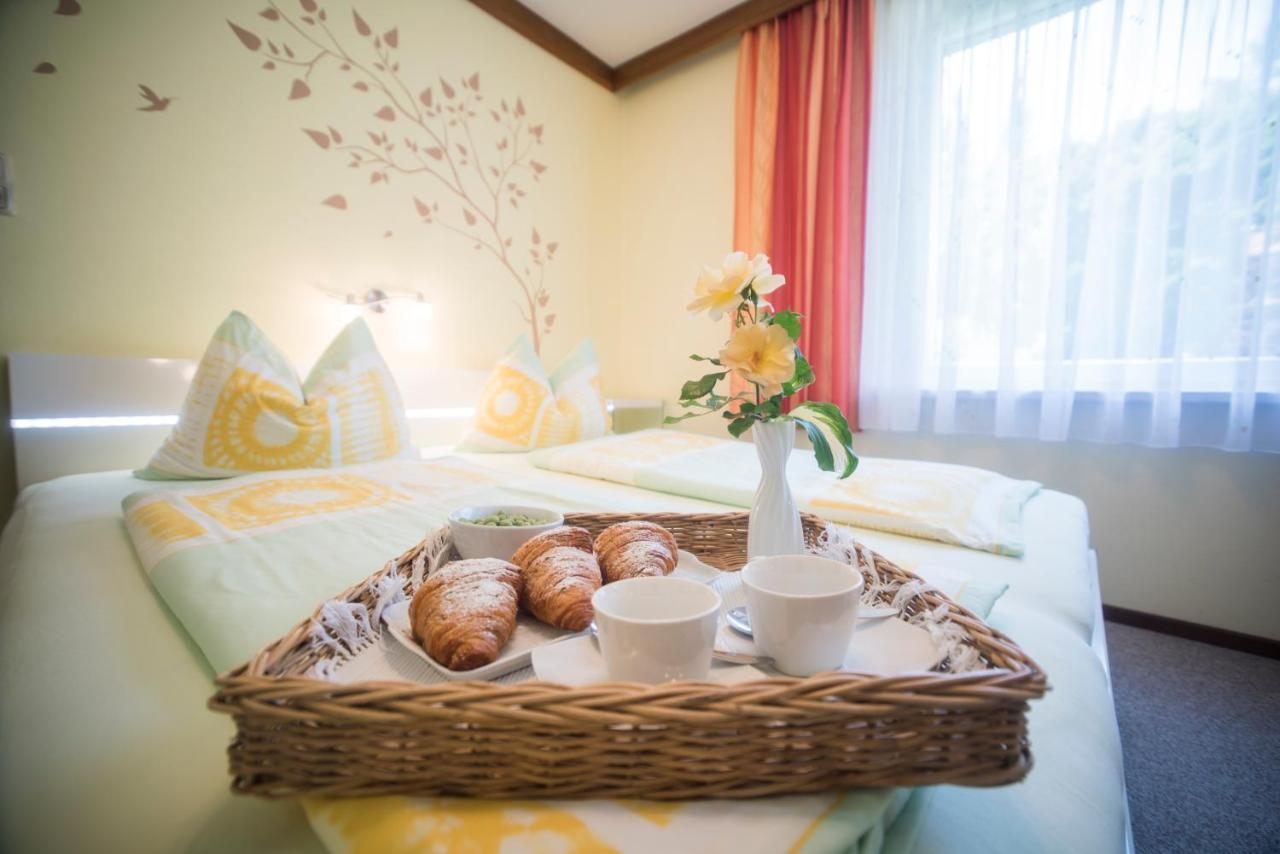 Gaestehaus Karawankenblick Apartment Дроболах ам Фаакерзее Екстериор снимка